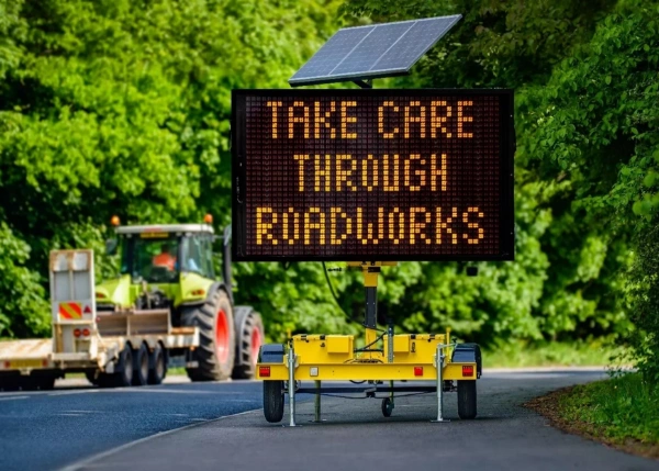 Solar VMS board for roadworks traffic management hire NZ